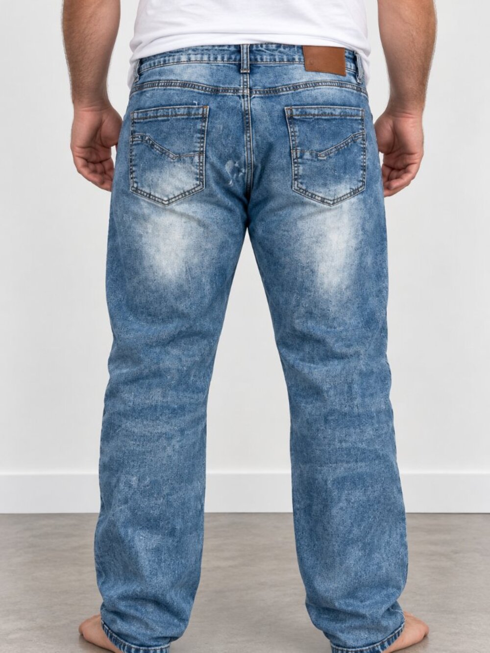 Brooklyn Laundry Men's Premium Denim Jeans 42x32 Straight Fit Y2K Vintage Style
